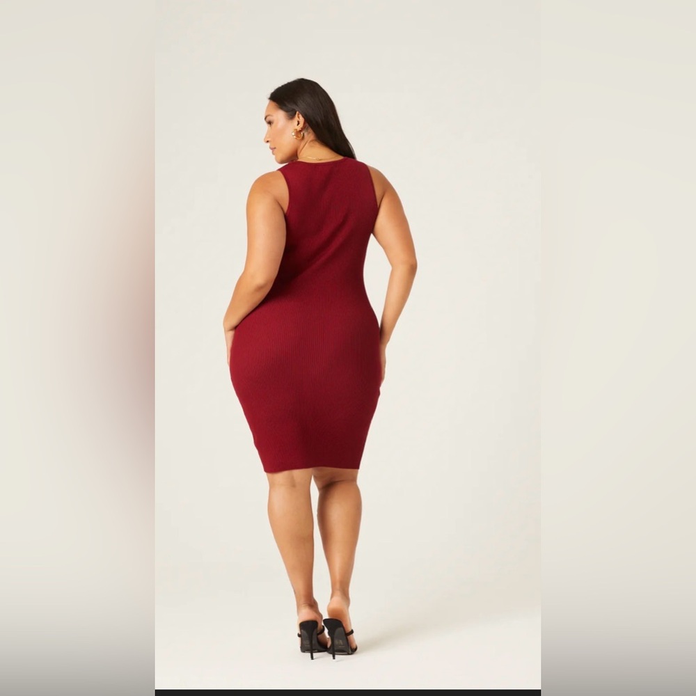 Seduction Size S Elegant Red Sleeveless Dress